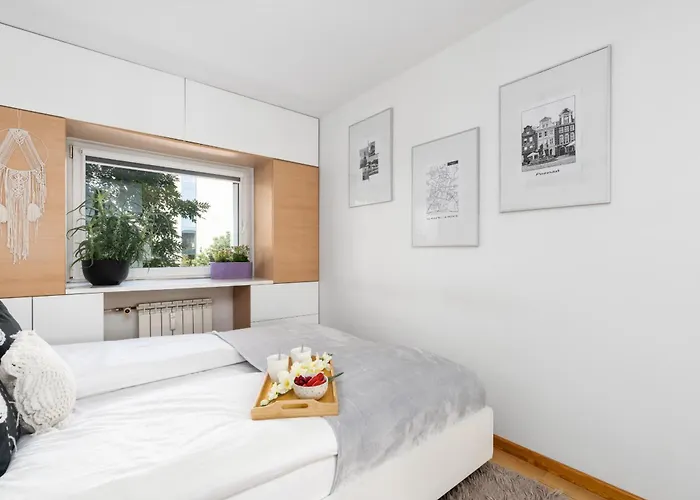 Nature & By Renters Познань