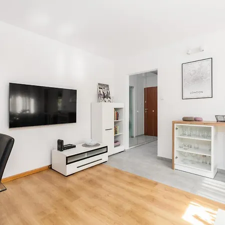 Nature & By Renters Apartamento Poznań